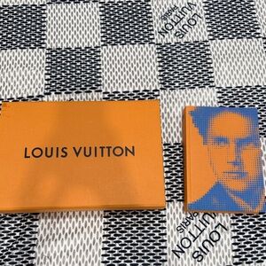 Louis Vuitton, L'Audacieux Book and iconic Louis Vuitton box